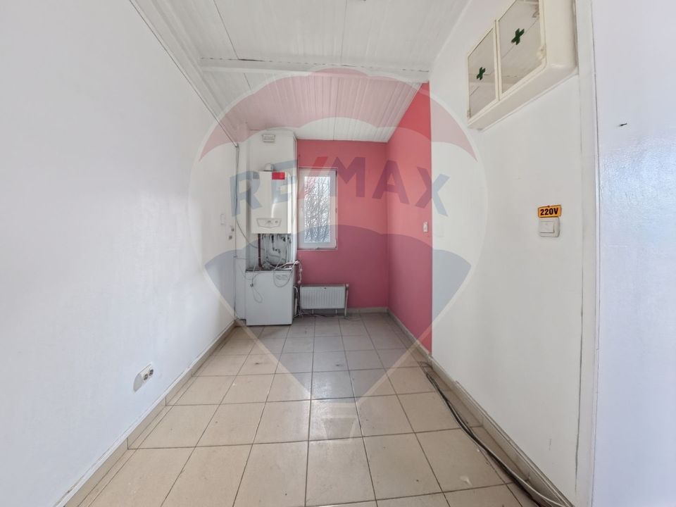 207sq.m Commercial Space for rent, Mioritei area