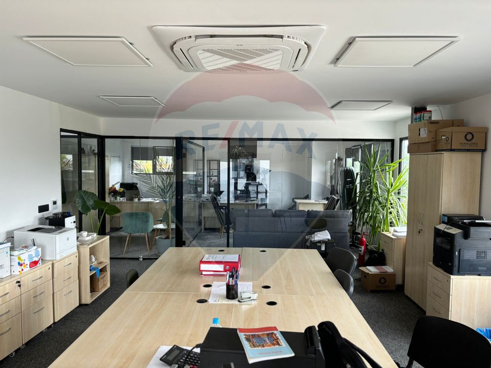 Spatiu industrial Hale, depozit logistic, Birouri premium - Targoviste