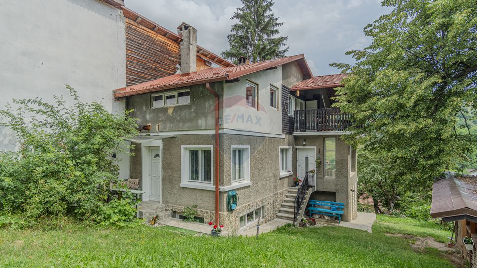 Pensiune turistică cu 7 camere, langa Castelul Bran | COMISION 0% |