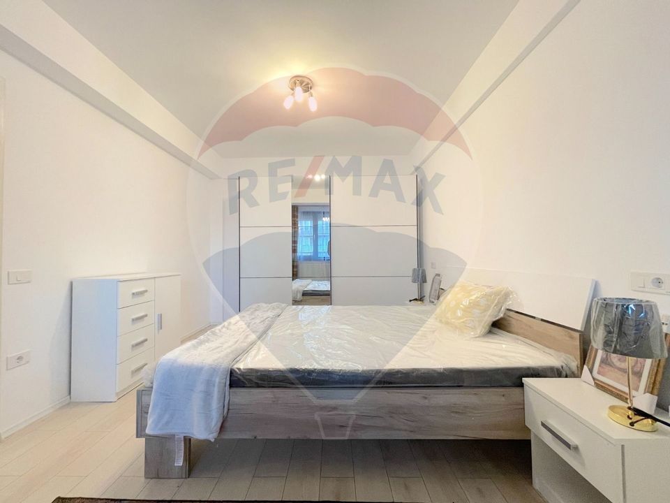 Studio de închiriat, etaj intermediar! Zona Tractorul