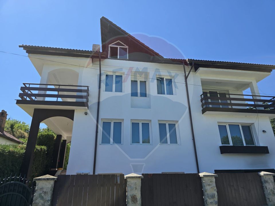 4 room House / Villa for sale
