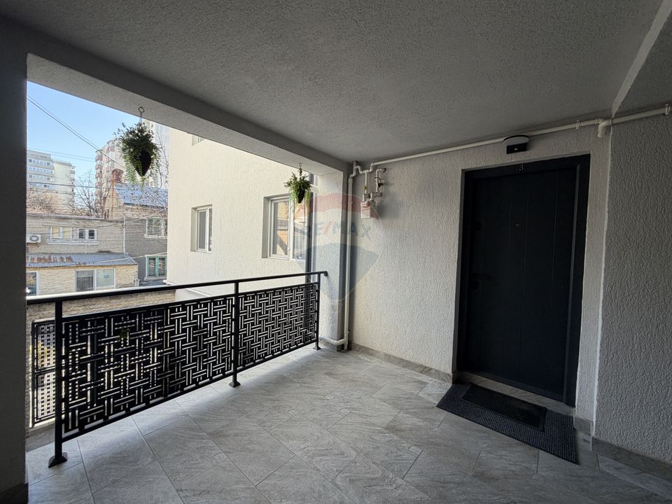 2 room Apartment for rent, P-ta Muncii area