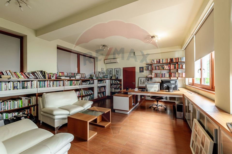 19 room House / Villa for sale, Malul Muresului area