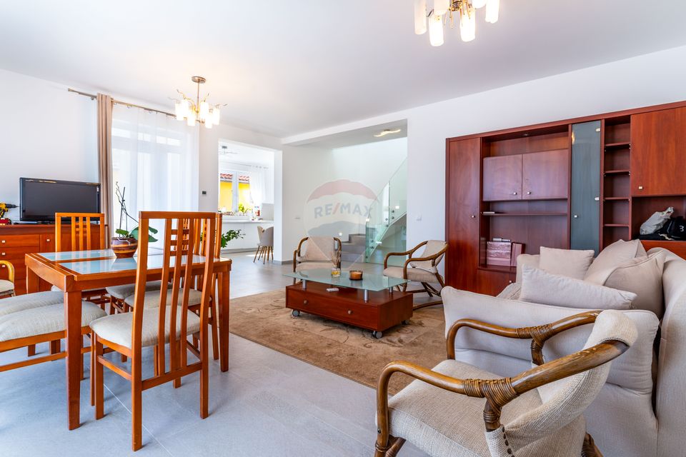 4 room House / Villa for rent, Dambul Rotund area