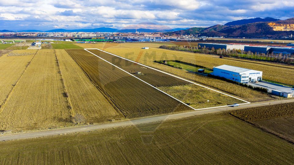 Land 25,000sqm Ghimbav / Strada Sanzienei