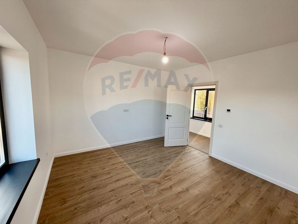 4 room House / Villa for sale, Nord area