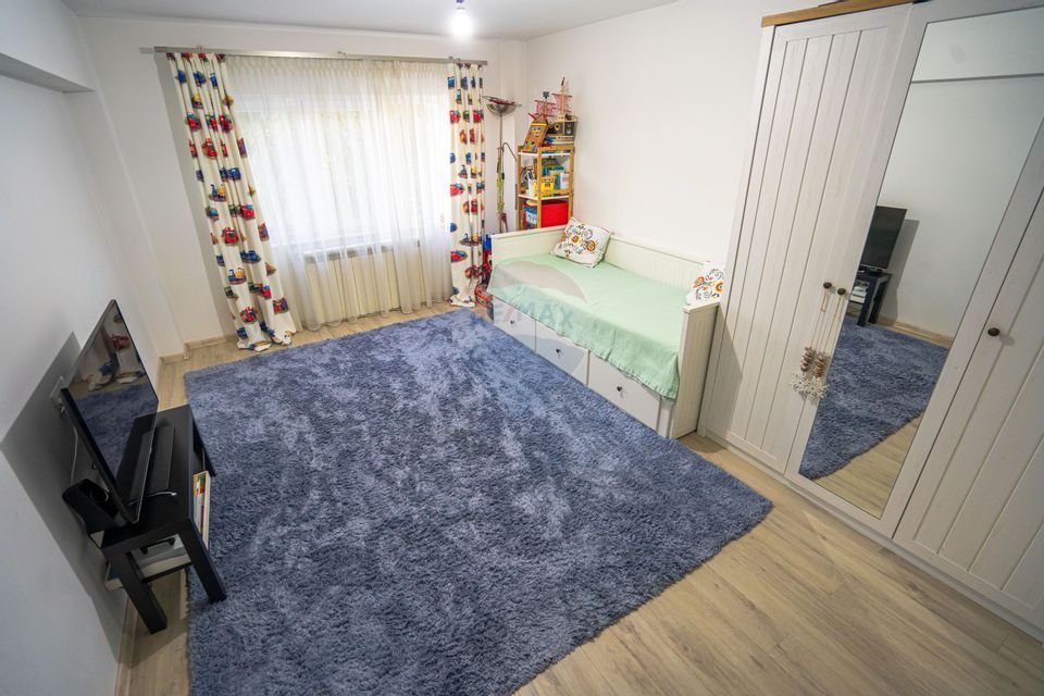 Apartament de lux, 3 camere, etaj 3