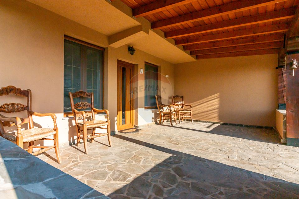 Casă finalizată, 278 mp teren 2305 mp Pleașa, Bucov, Ploiesti