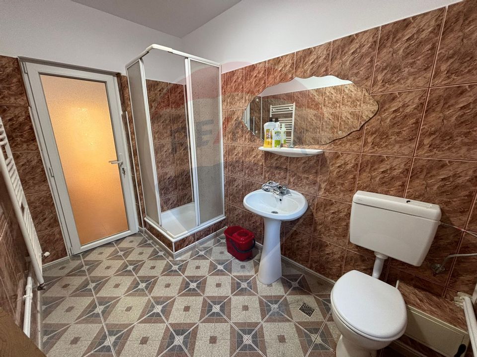 Spațiu Generos de Închiriat – Ideal pentru Birouri, Clinică sau Creșă!