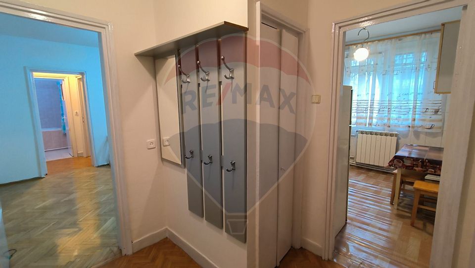 3 room Apartment for rent, Central area