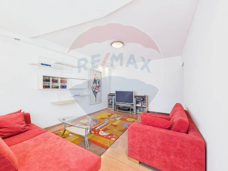 De vanzare Apartament cu 3 camere de vanzare în zona Baneasa