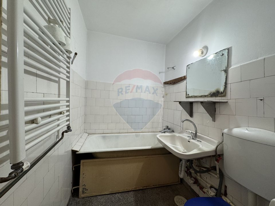 Apartament 2 camere de vanzare - Podul Giurgiului