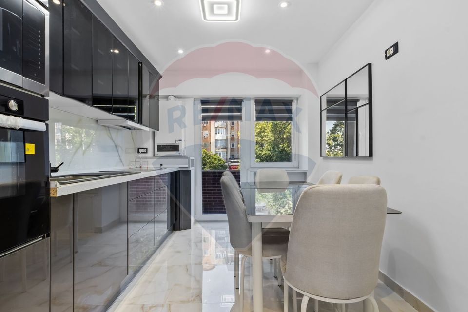 Apartament modern cu 3 camere de închiriat - zona Băncilor