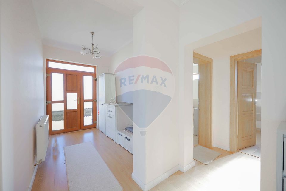 5 room House / Villa for sale