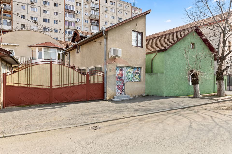 34sq.m Office Space for rent, Aurel Vlaicu area