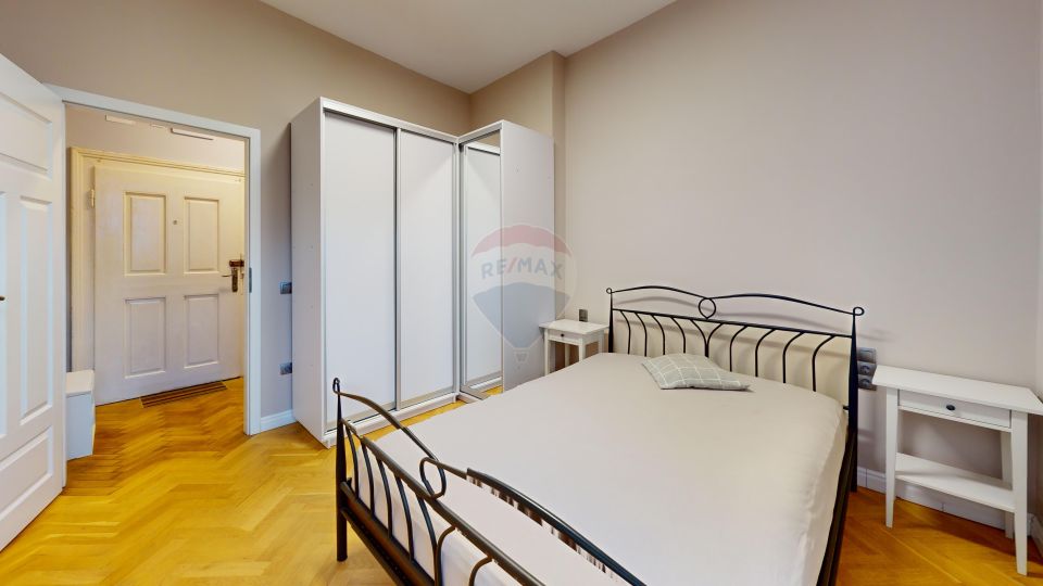 Apartament frumos renovat cu 2 camere de vânzare în zona Ultracentrala