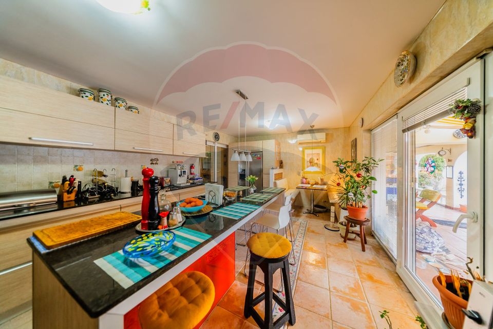 4 room House / Villa for sale, Subcetate area