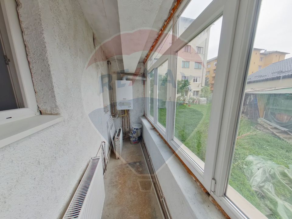 3 room Apartment for sale, Est area