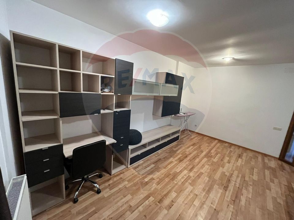 2 room Apartment for rent, Titan area