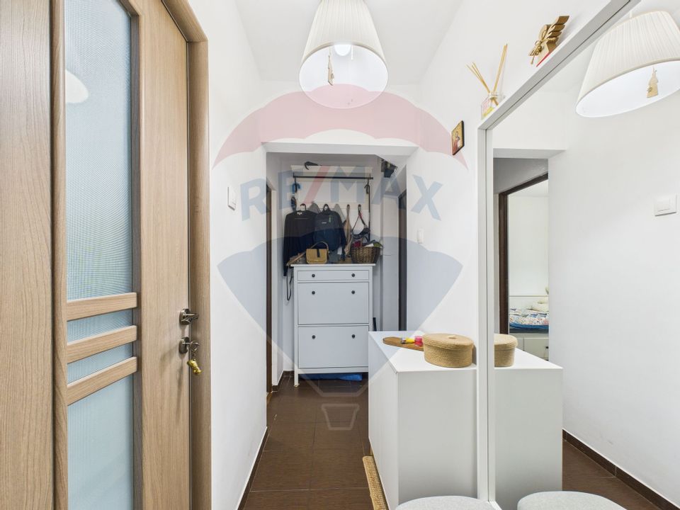 Apartament cu 3 camere de vânzare în zona Ferentari