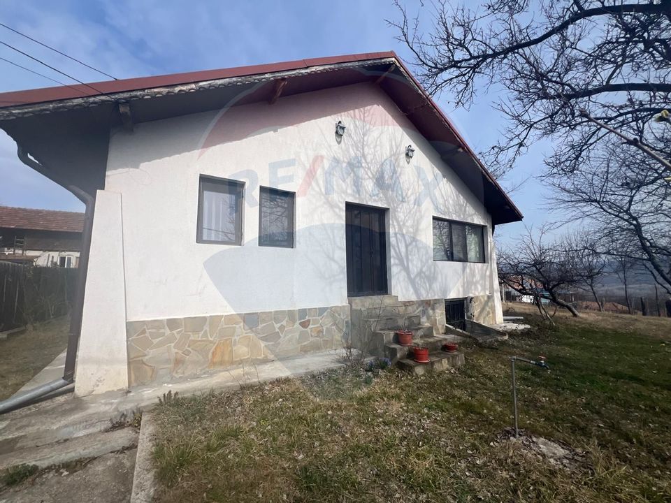 Casă / Vilă Maruntisu - Patarlagele Buzau