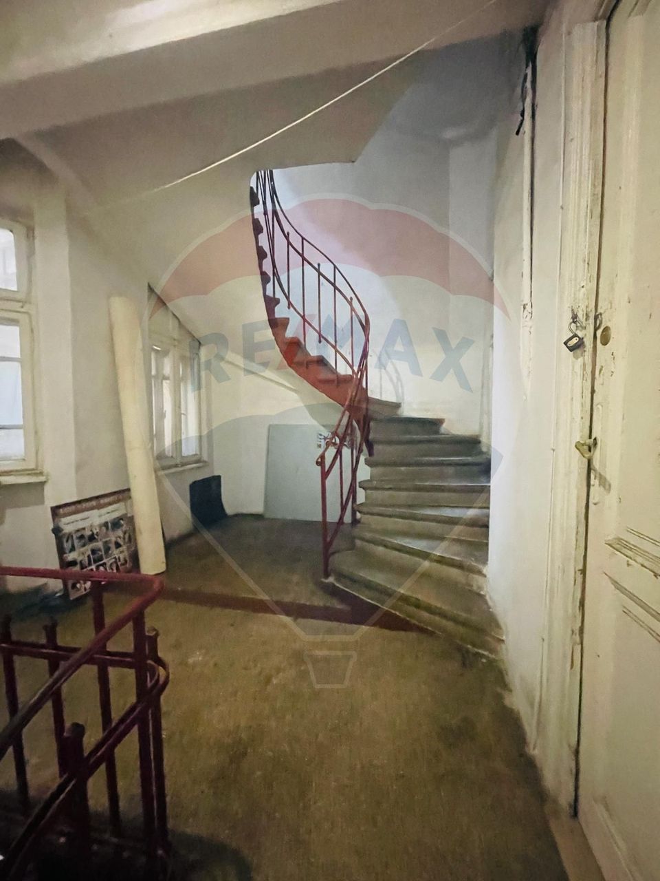 10 room House / Villa for sale, P-ta Unirii area