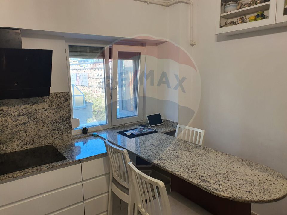 4 room Apartment for sale, Universitate area