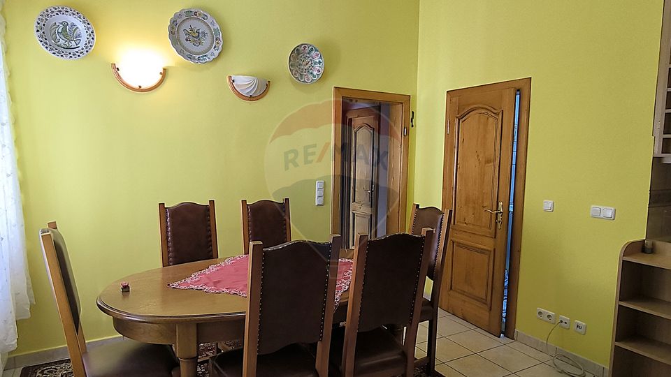 Apartament la casă în zona centrală – Str. M. Viteazu (fosta Teches)