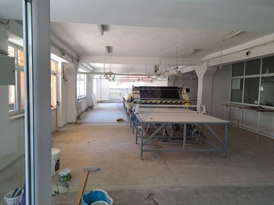 1,100sq.m Office Space for rent, Lapus area