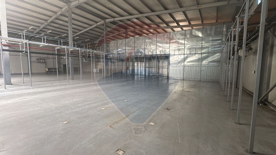 950sq.m Industrial Space for rent, Calea Clujului area