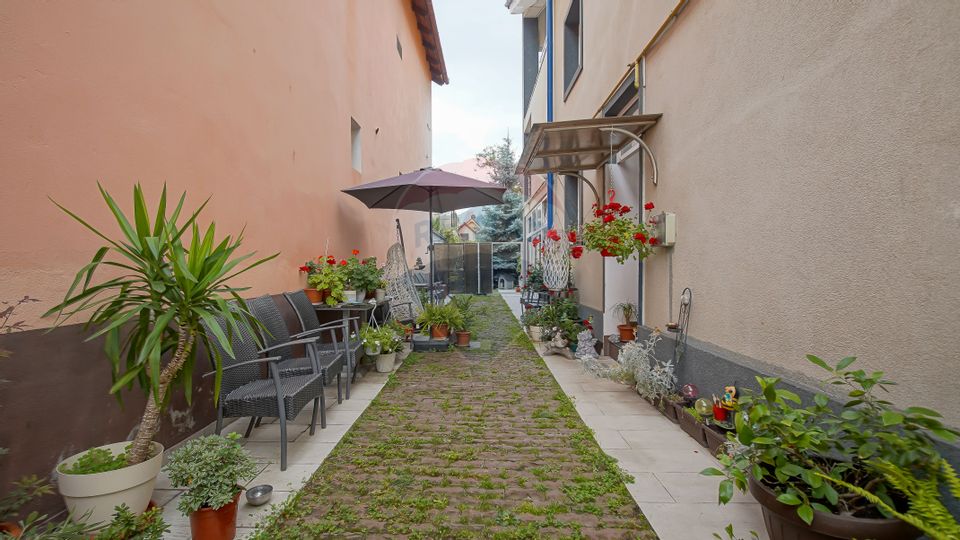 14 room House / Villa for sale, Astra area