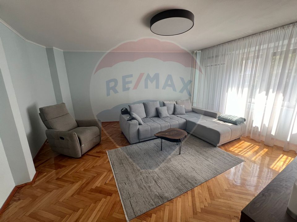 De închiriat Apartament 2 camere  + parcare, Cantemir