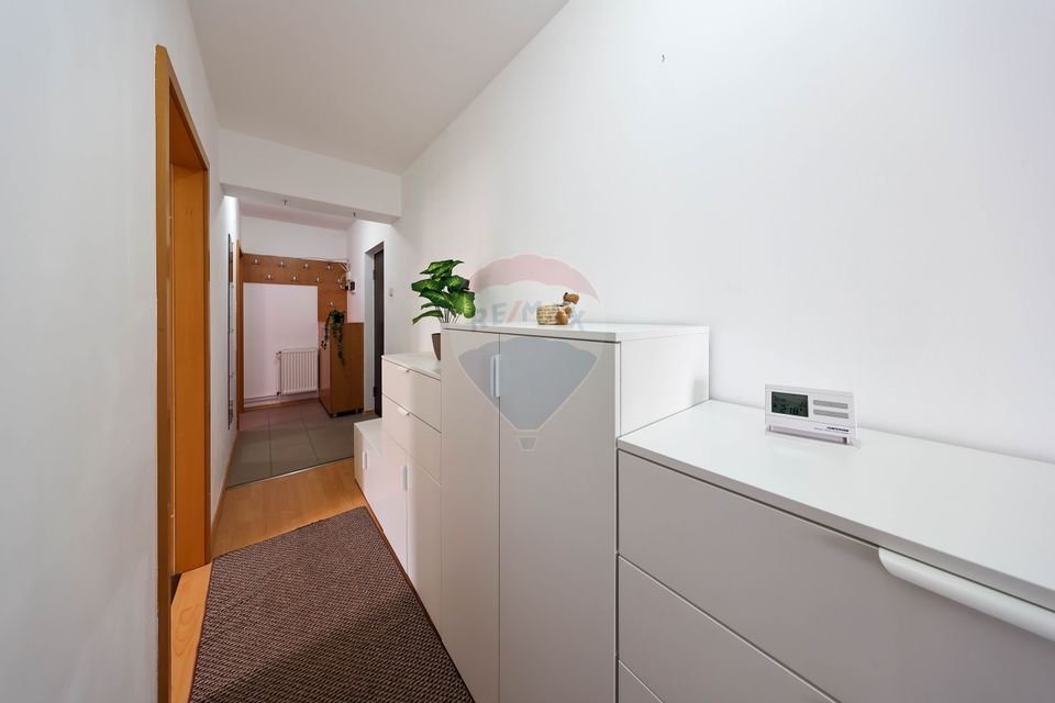 Apartament 3 camere de închiriat, Sanpetru, Lempes