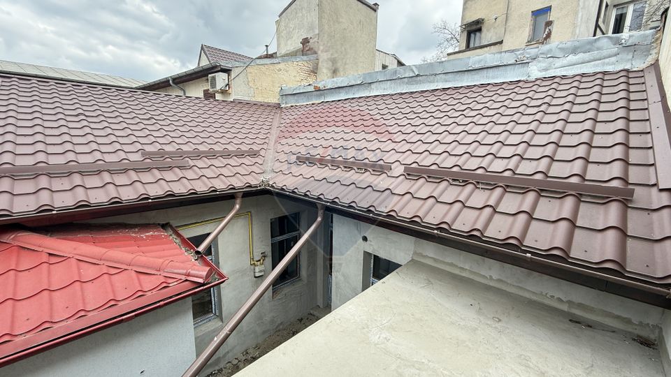 Casă / Vilă cu 2 camere de vânzare în zona Dacia