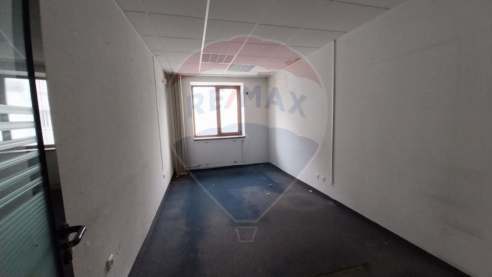 806sq.m Office Space for rent, P-ta Ovidiu area