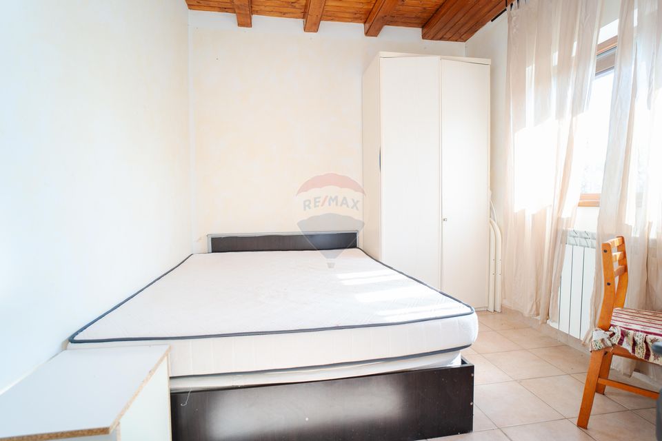 4 room House / Villa for sale