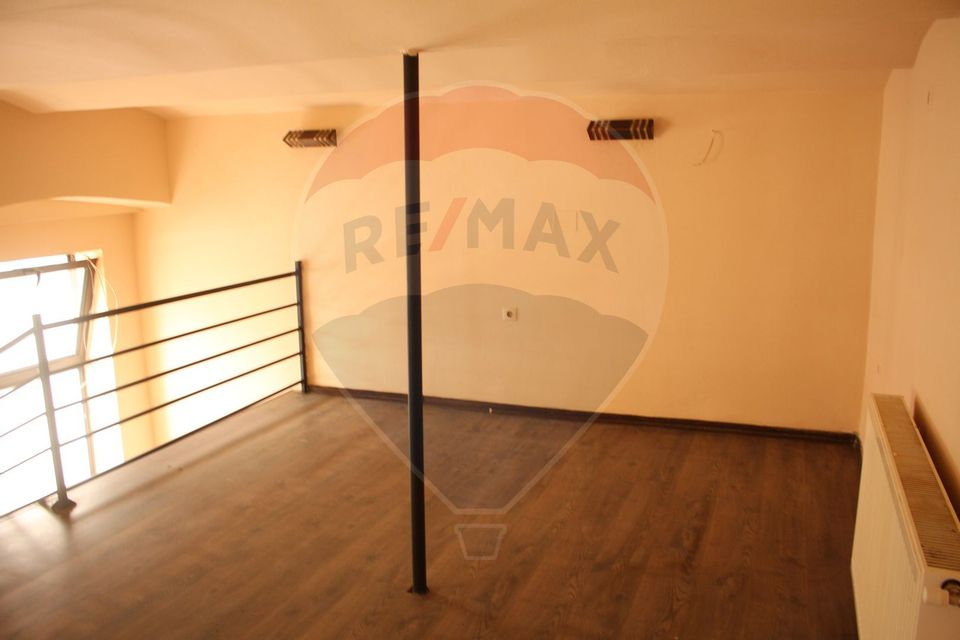 50.74sq.m Commercial Space for rent, Ultracentral area