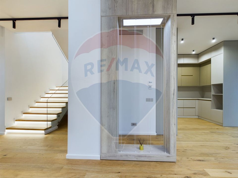 5 room House / Villa for sale