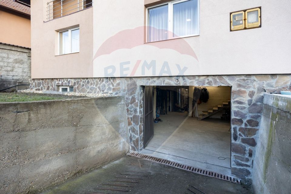 7 room House / Villa for sale, Central area