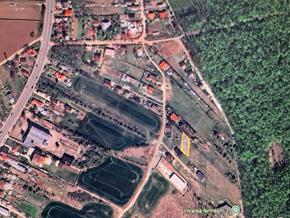 Lot teren 450 mp langa padure Ciolpani Fermei