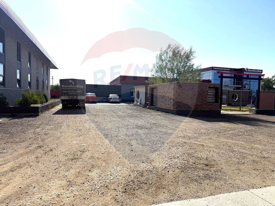 DE VÂNZARE Hala productie/depozitare