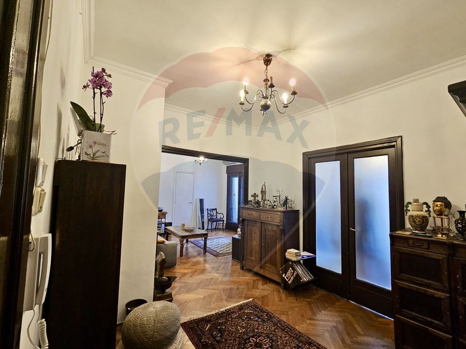 Apartament  2 camere în zona Ultracentrala a capitalei