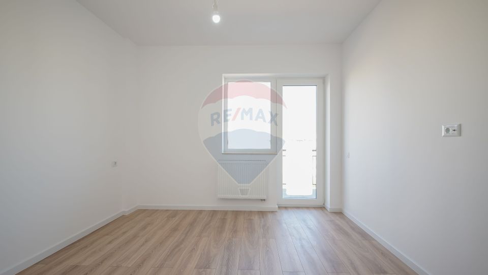 2 room Apartment for sale, Tractorul area