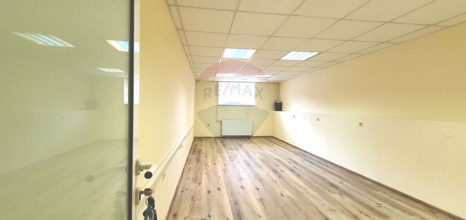 26sq.m Office Space for rent, Centrul Civic area
