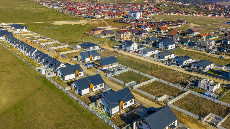 Teren intravilan de vânzare, în cartier rezidențial – Codlea