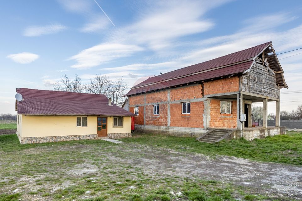 4 room House / Villa for sale