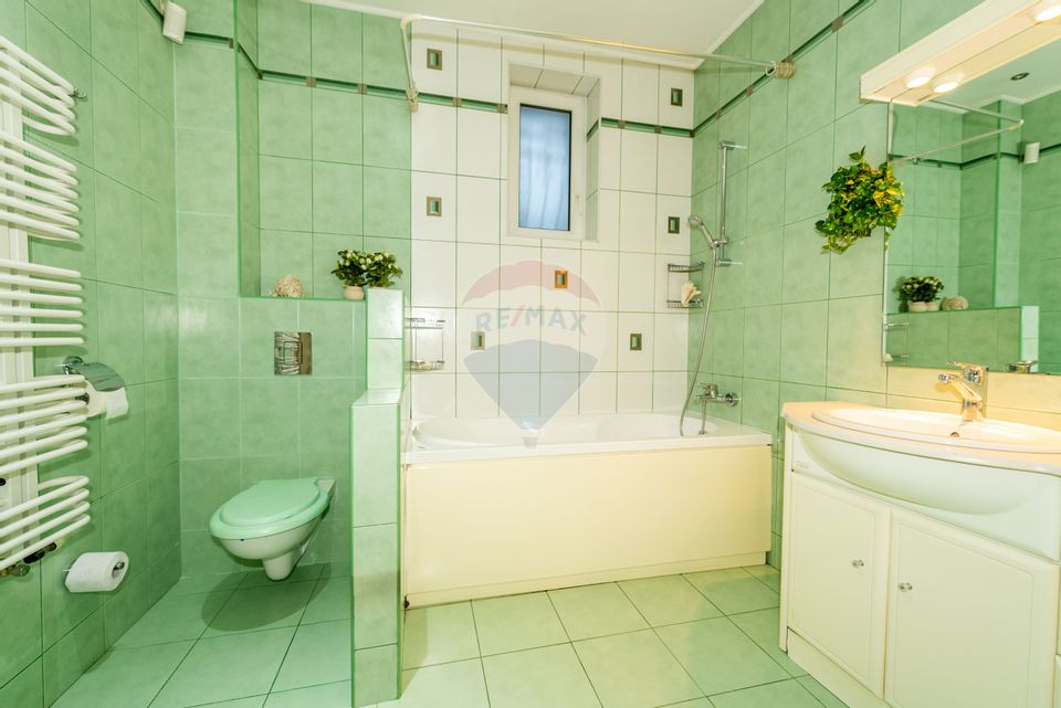 Apartment 3-4 rooms, ground floor villa 2009 Mosilor subway Obor