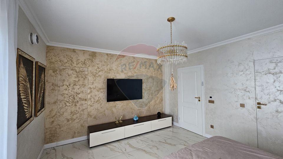 5 room House / Villa for sale