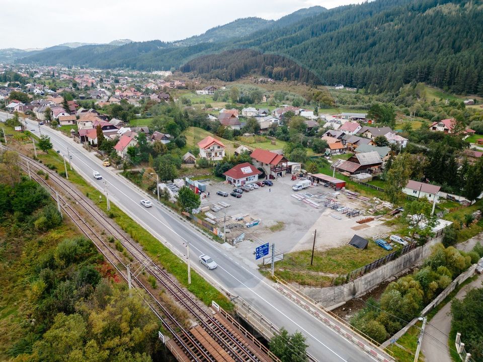 Teren 5,000mp Campulung Moldovenesc / Strada Principala langa partie