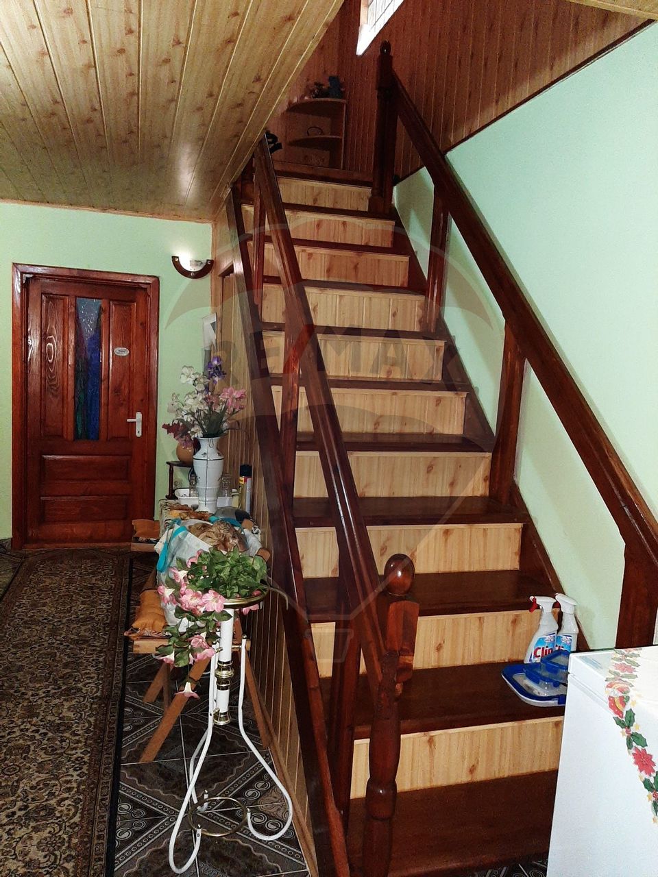 House / Villa 7 rooms for sale Provita de Jos, Campina, Praho County